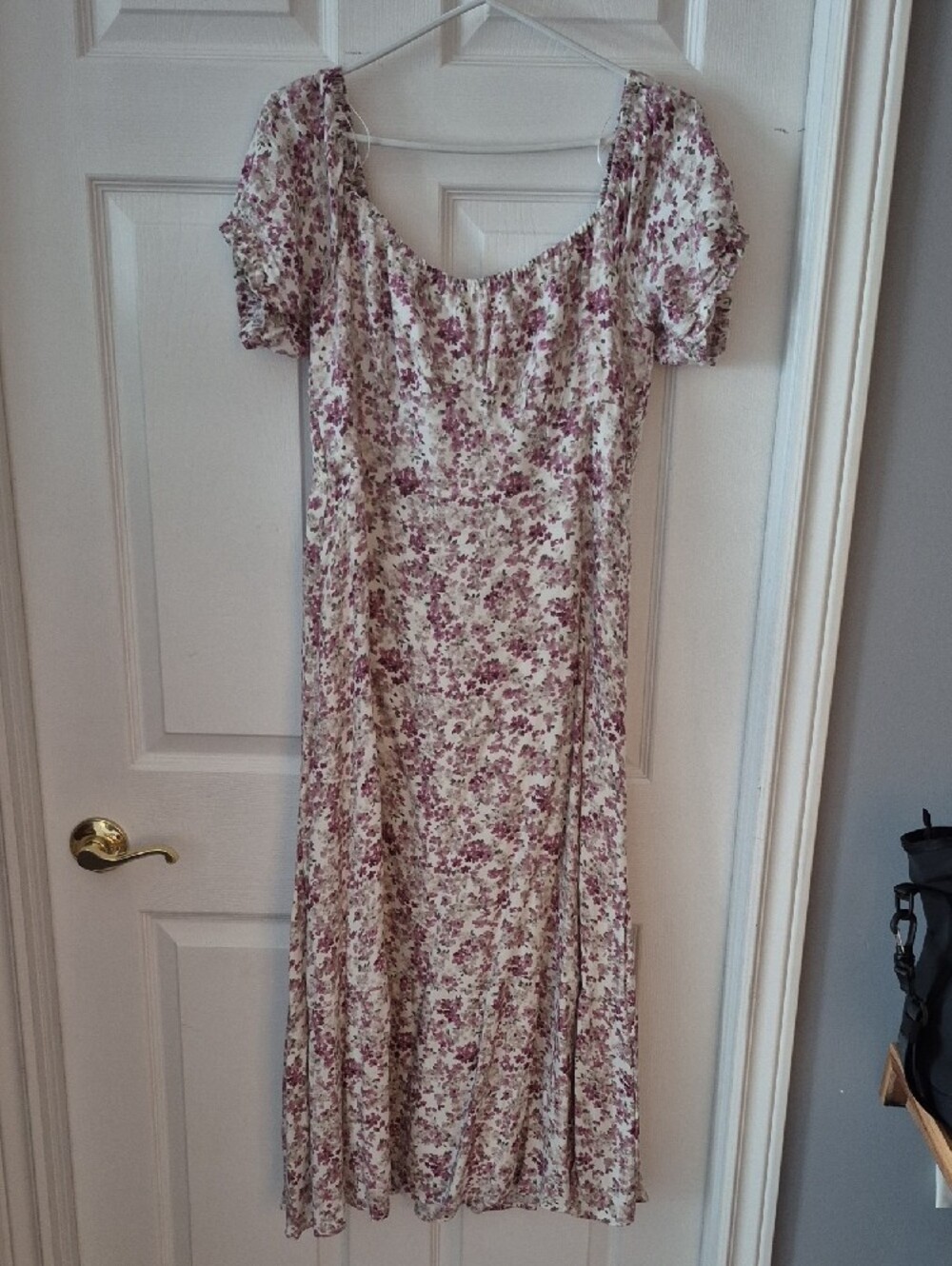 Ardene Cream Maxi Dress with Mauve Floral Print